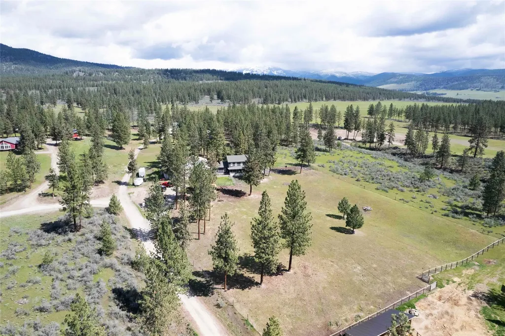 22 Pine Meadow Lane Plains MT 59859