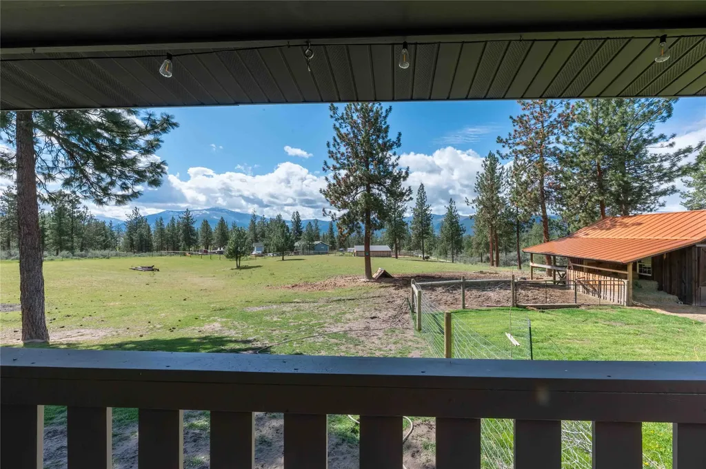 22 Pine Meadow Lane Plains MT 59859