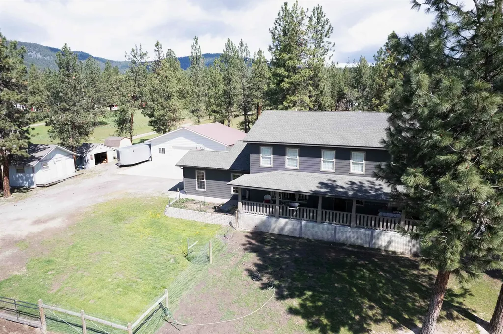 22 Pine Meadow Lane Plains MT 59859