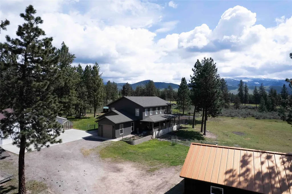 22 Pine Meadow Lane Plains MT 59859