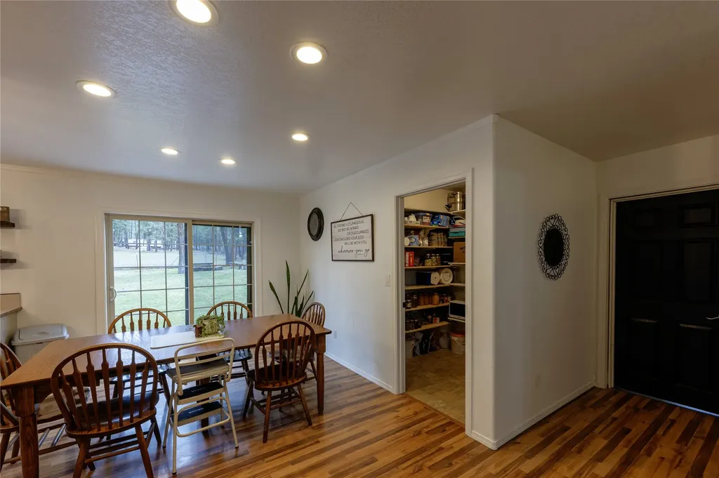 22 Pine Meadow Lane Plains MT 59859