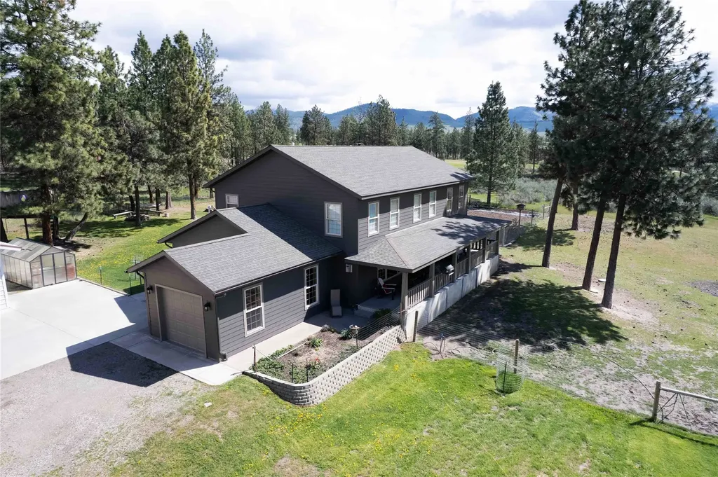 22 Pine Meadow Lane Plains MT 59859