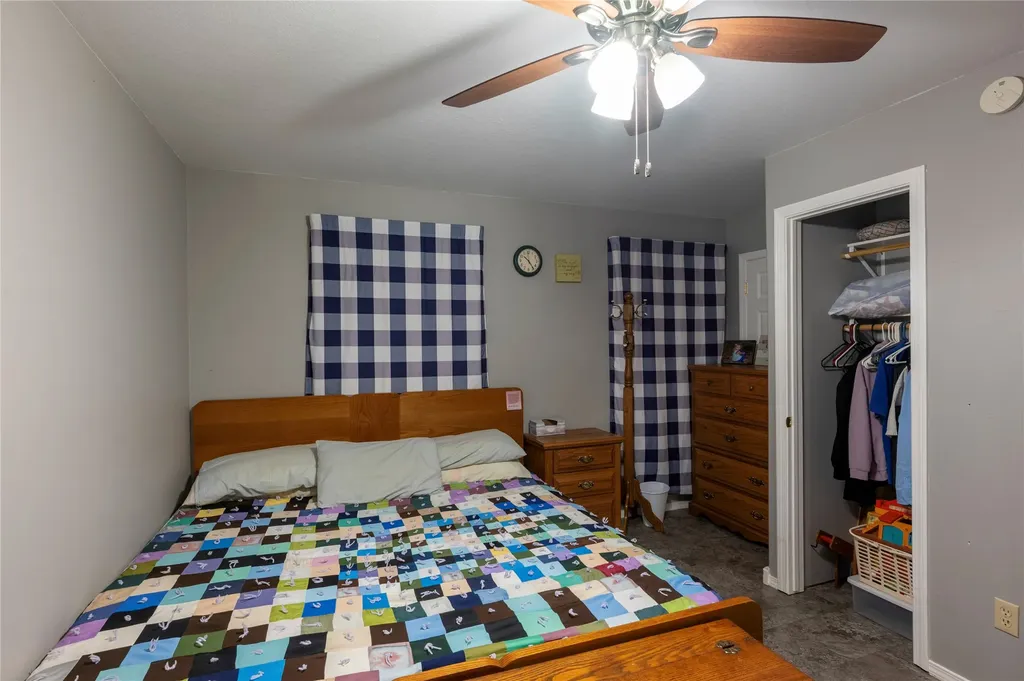 22 Pine Meadow Lane Plains MT 59859
