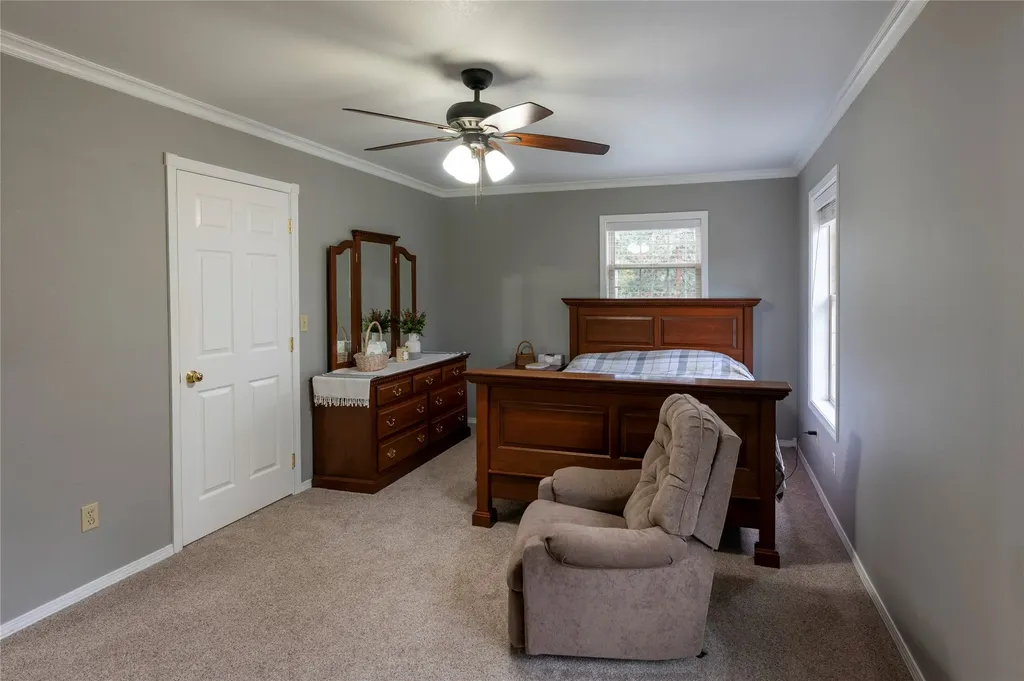 22 Pine Meadow Lane Plains MT 59859