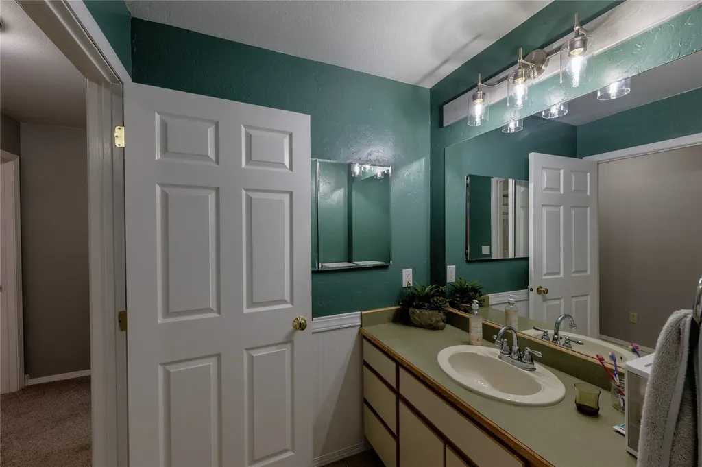22 Pine Meadow Lane Plains MT 59859