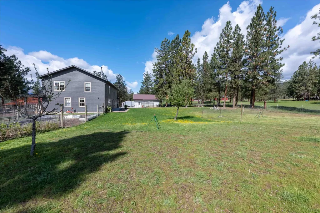 22 Pine Meadow Lane Plains MT 59859