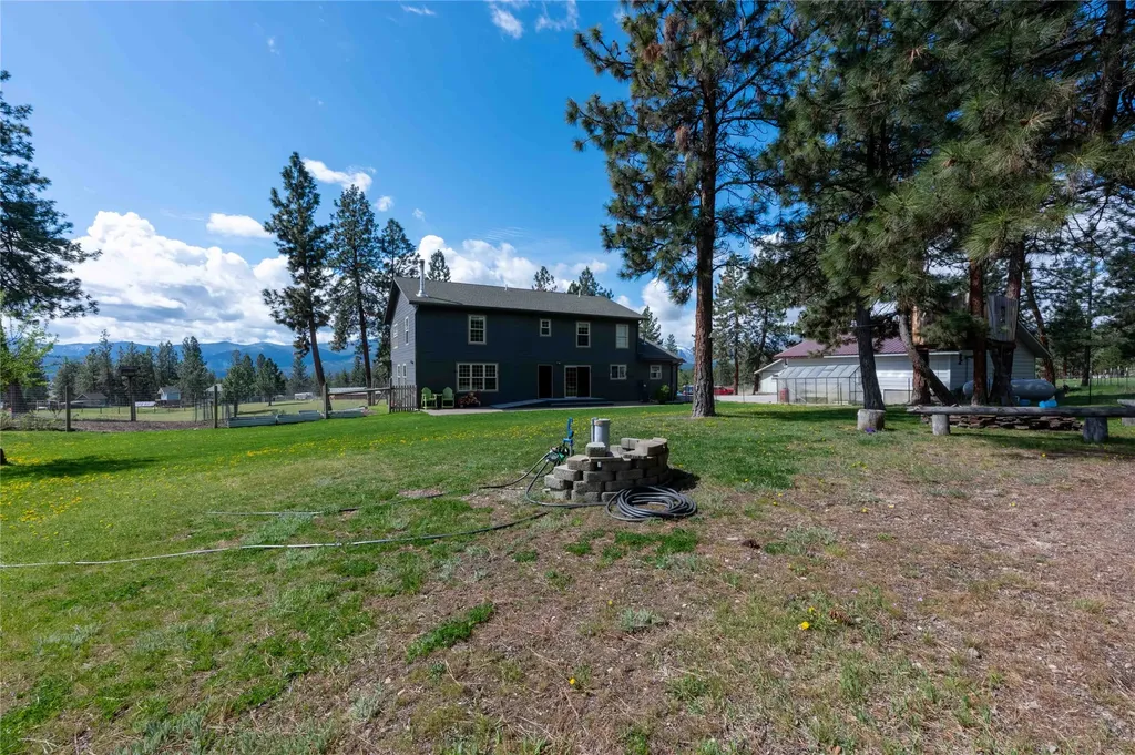 22 Pine Meadow Lane Plains MT 59859
