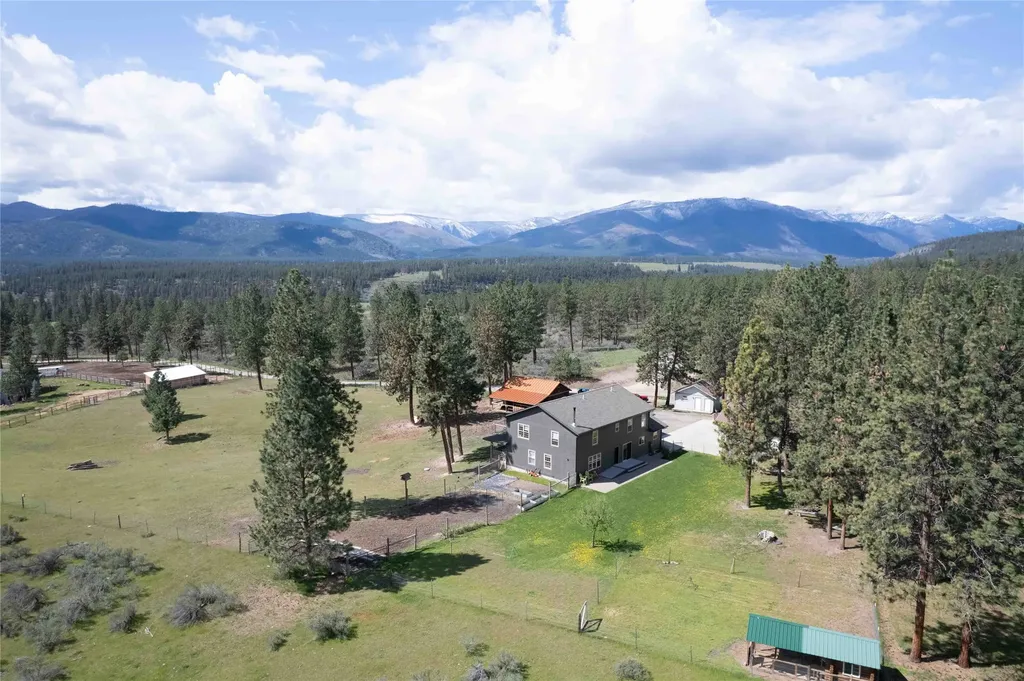 22 Pine Meadow Lane Plains MT 59859