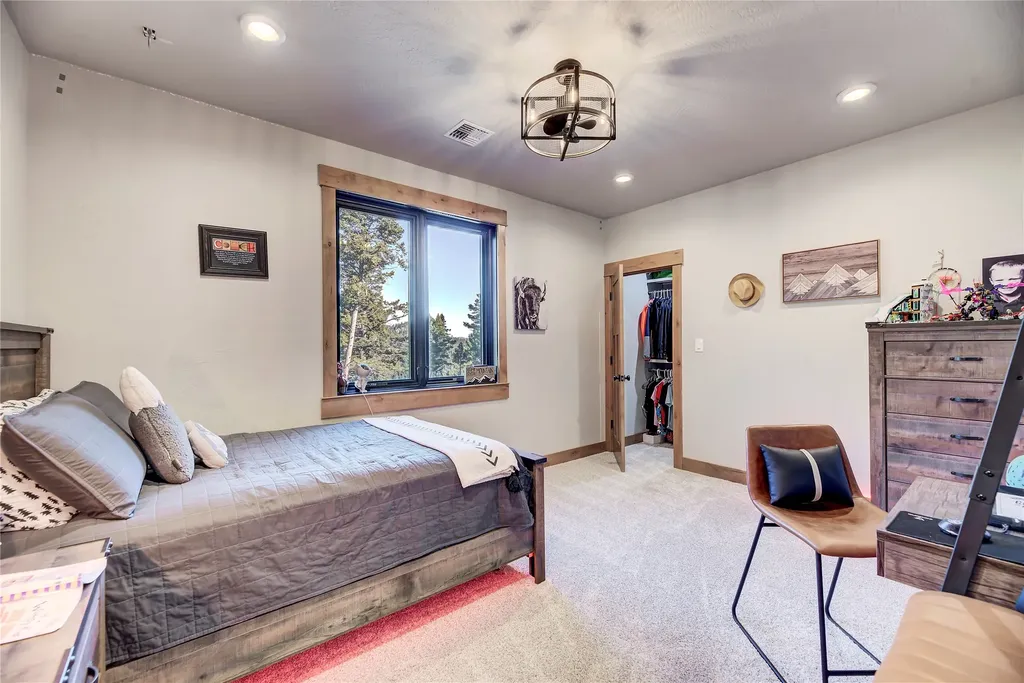 37 Quartz Creek Road Clancy MT 59634