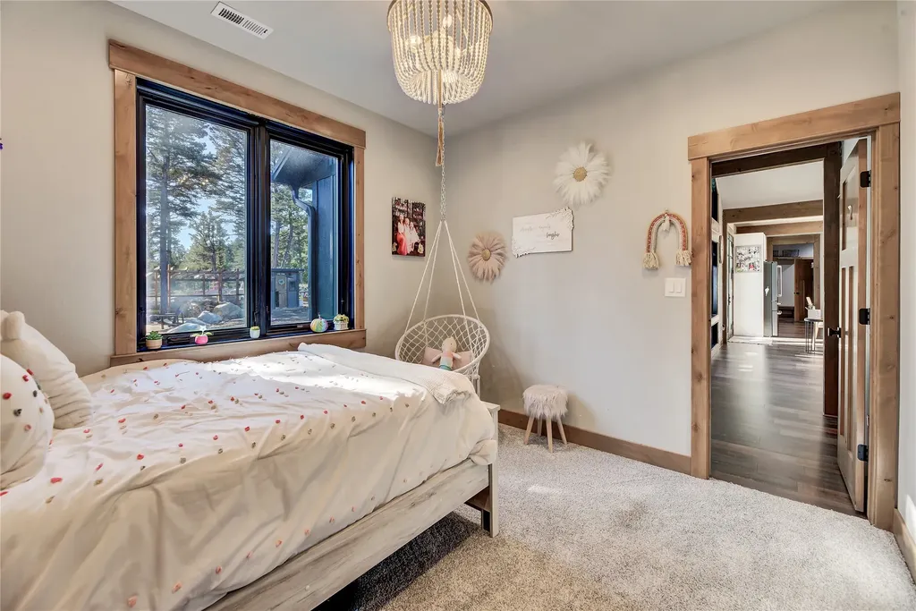 37 Quartz Creek Road Clancy MT 59634