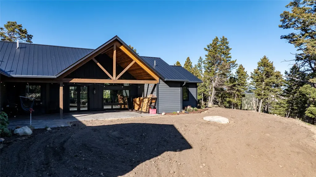 37 Quartz Creek Road Clancy MT 59634