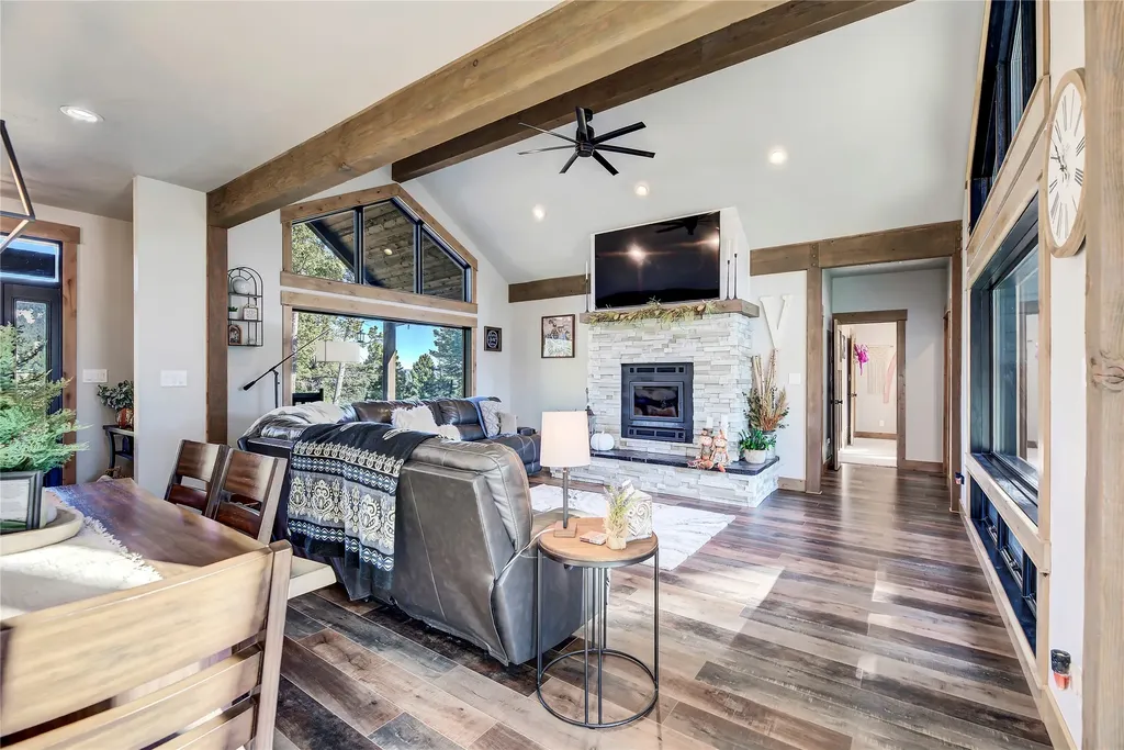 37 Quartz Creek Road Clancy MT 59634
