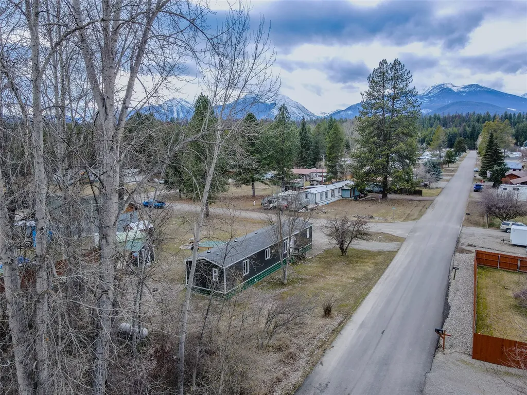 326 Pinewood Lane Libby MT 59923