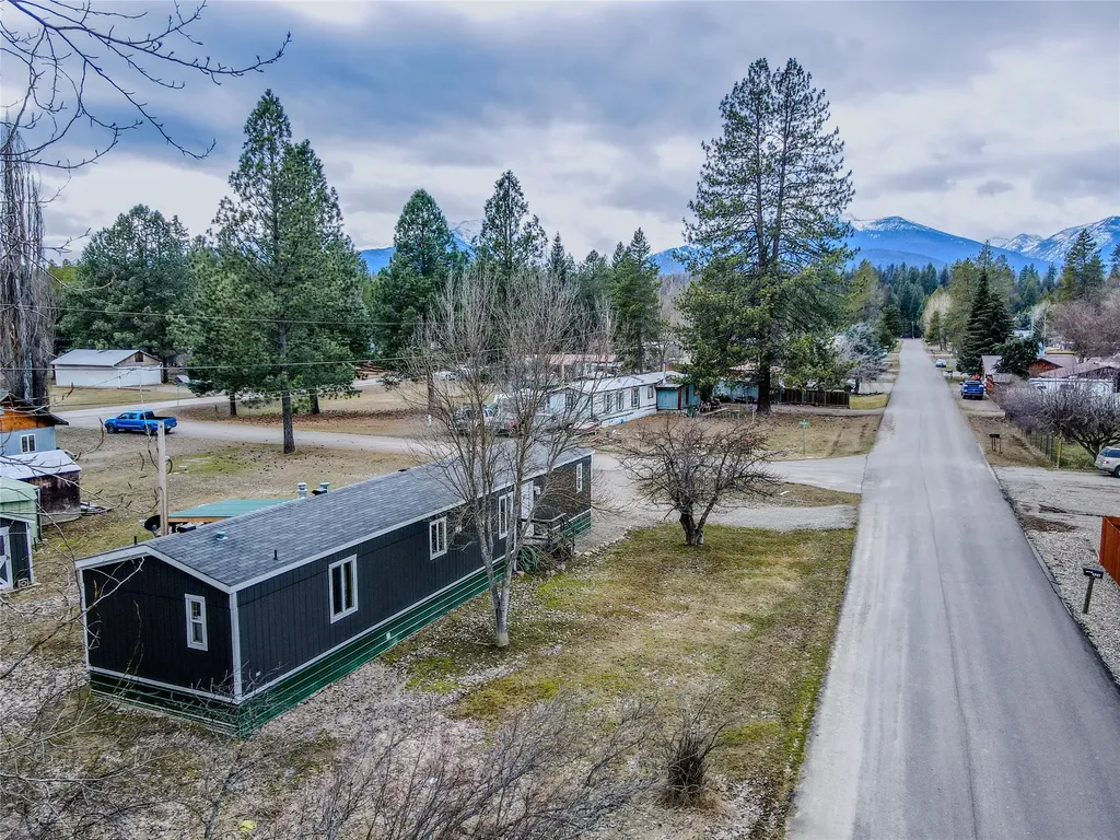 326 Pinewood Lane Libby MT 59923
