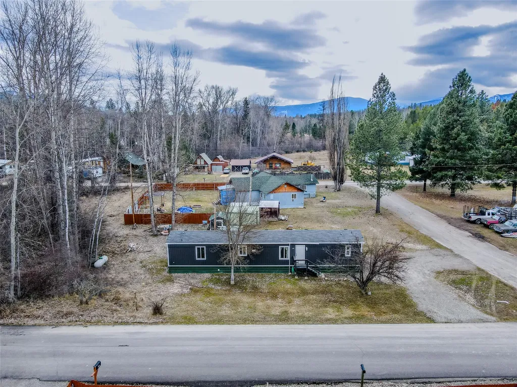 326 Pinewood Lane Libby MT 59923