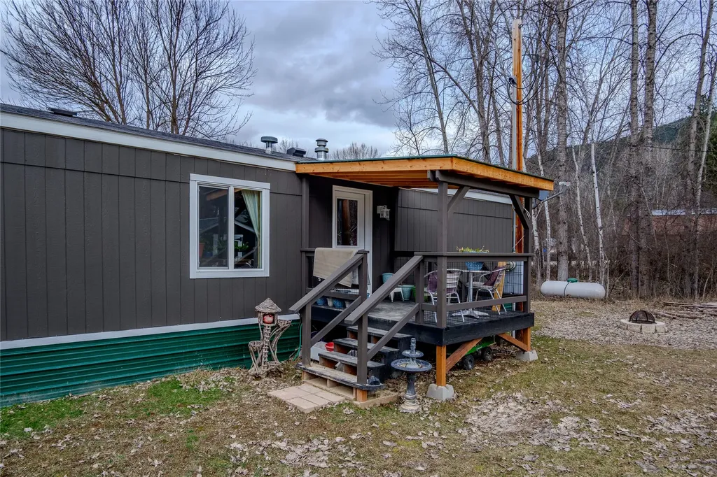 326 Pinewood Lane Libby MT 59923