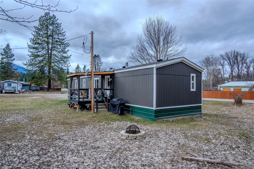 326 Pinewood Lane Libby MT 59923