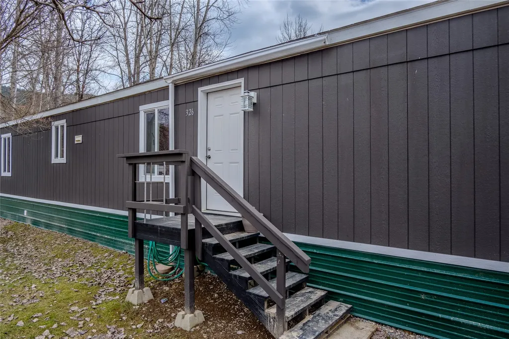 326 Pinewood Lane Libby MT 59923