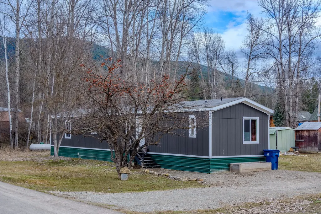 326 Pinewood Lane Libby MT 59923