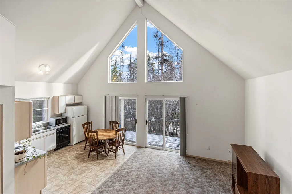 143 Parkview Lane Lakeside MT 59922