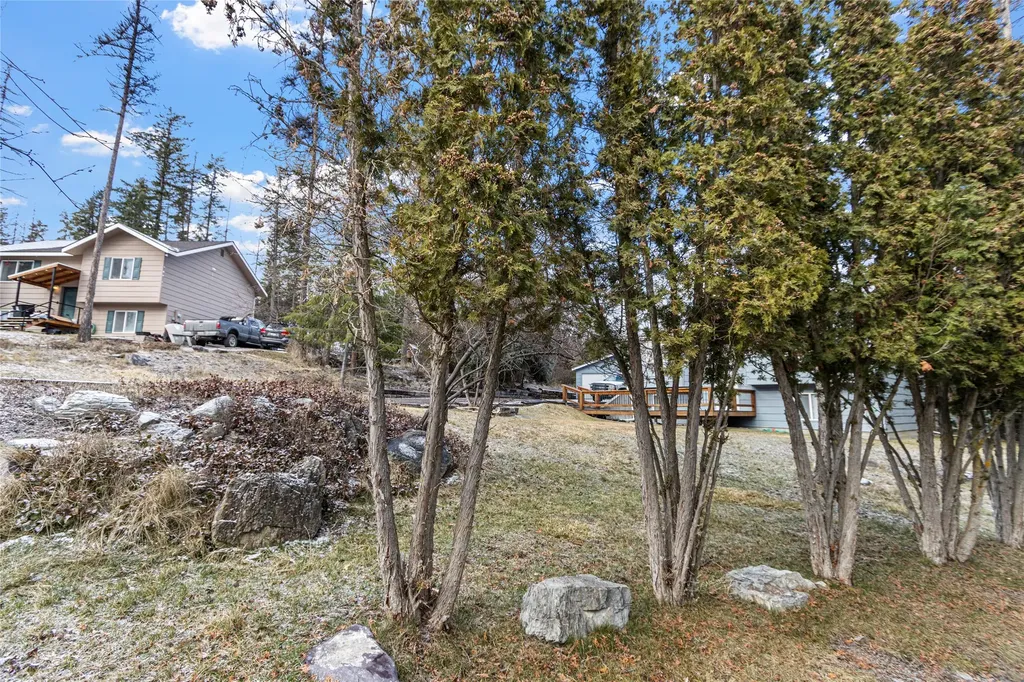 143 Parkview Lane Lakeside MT 59922