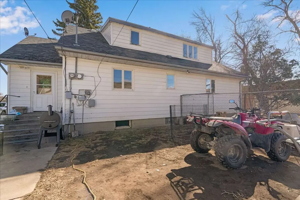 1308 Saint Charles Street Fort Benton MT 59442