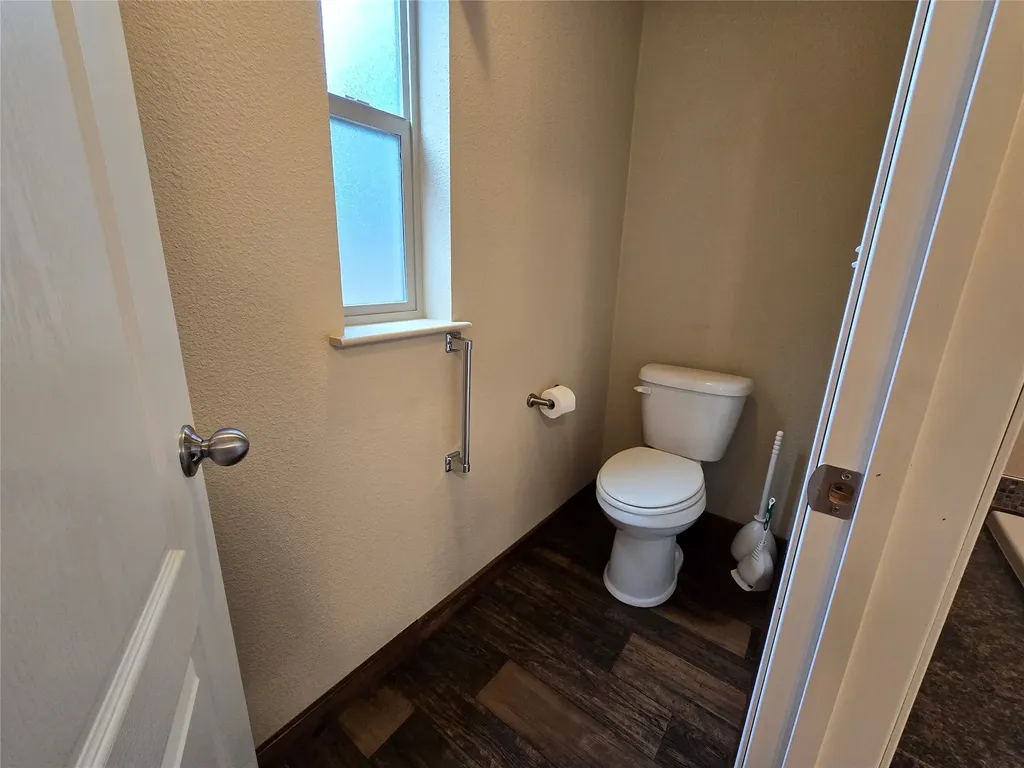 5731 Lake Creek Road Troy MT 59935