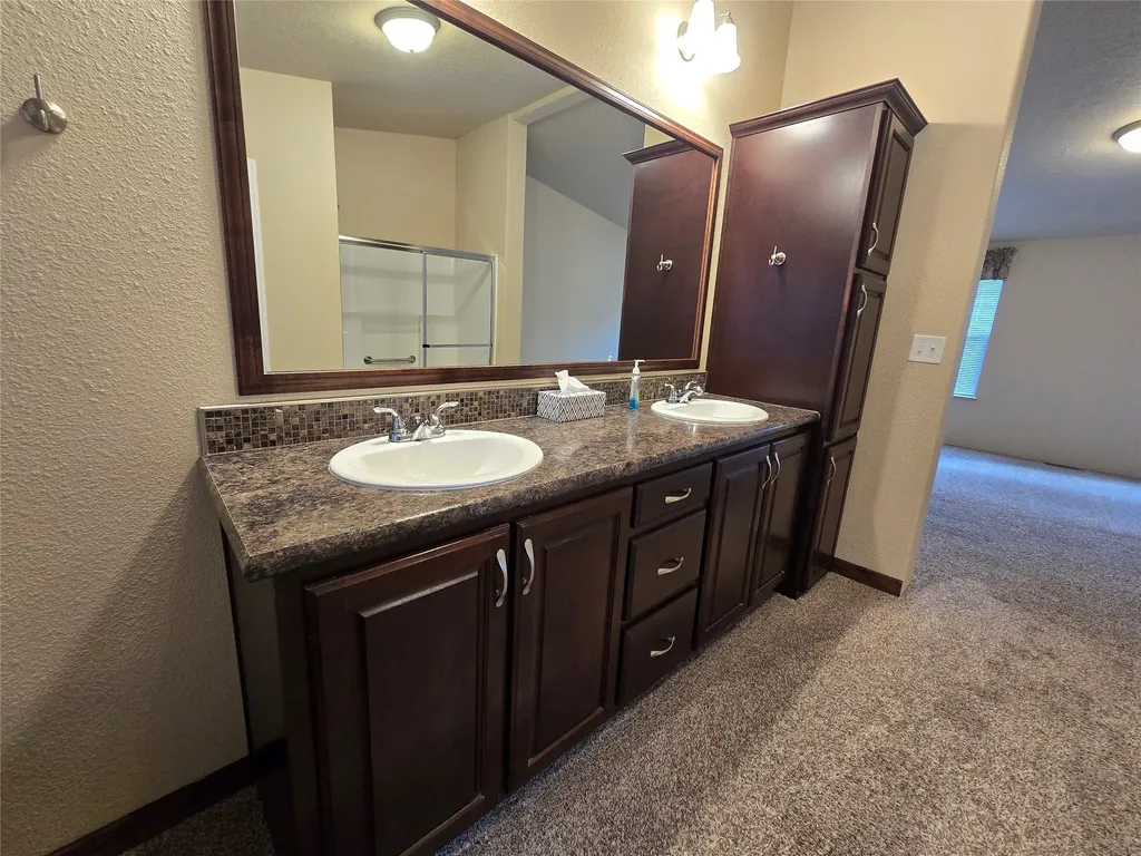 5731 Lake Creek Road Troy MT 59935