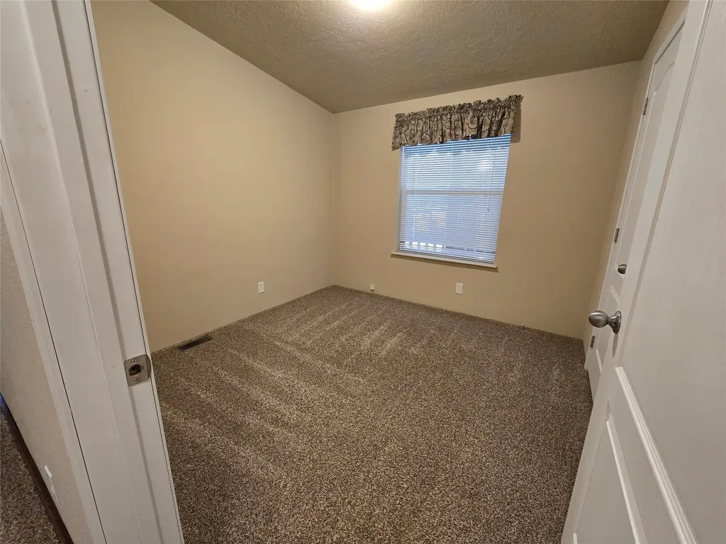 5731 Lake Creek Road Troy MT 59935