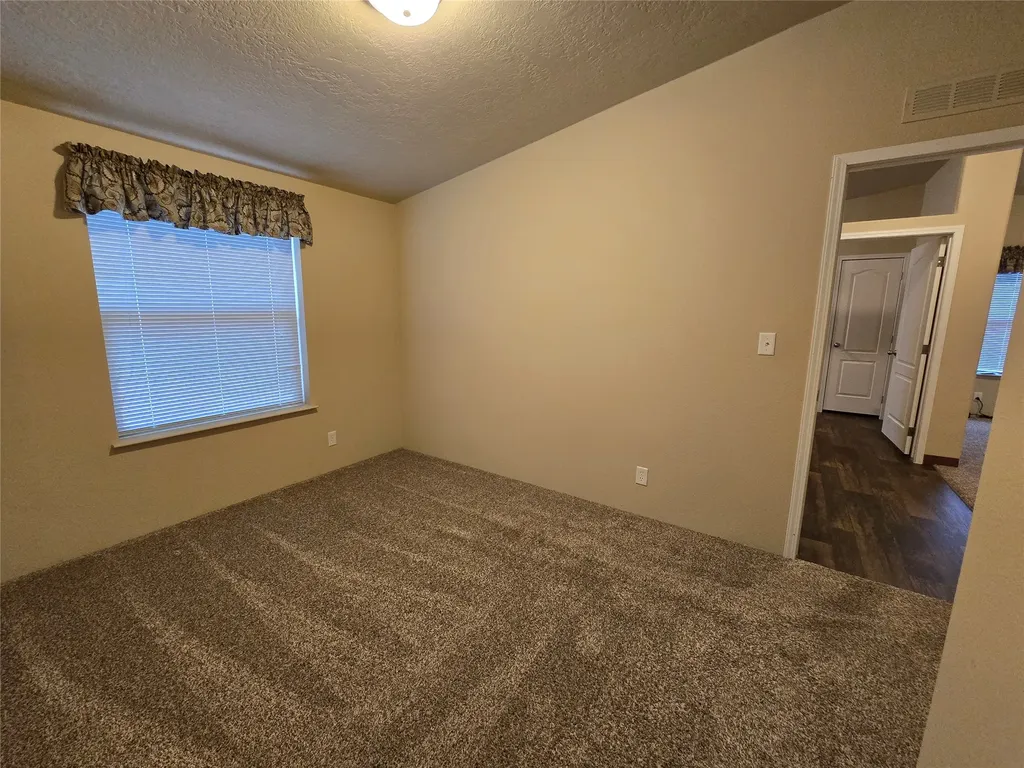 5731 Lake Creek Road Troy MT 59935