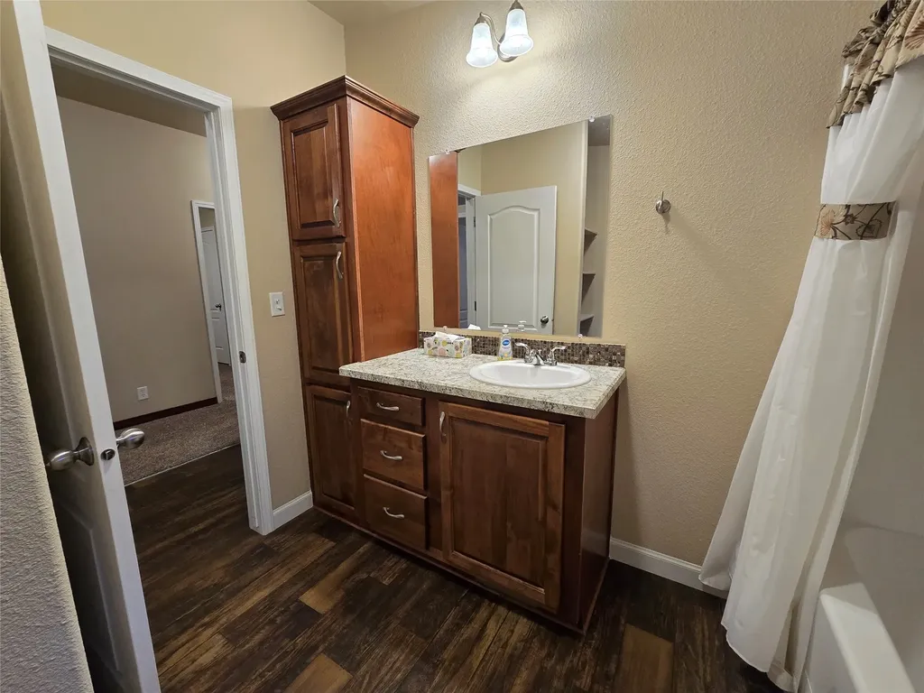 5731 Lake Creek Road Troy MT 59935