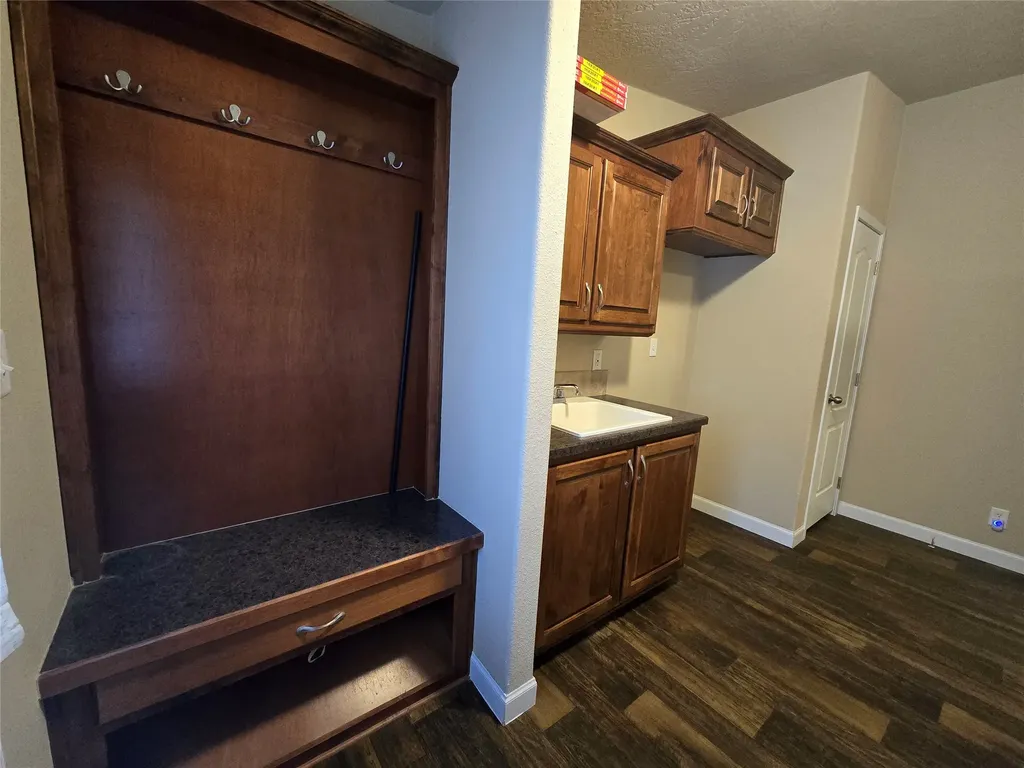 5731 Lake Creek Road Troy MT 59935