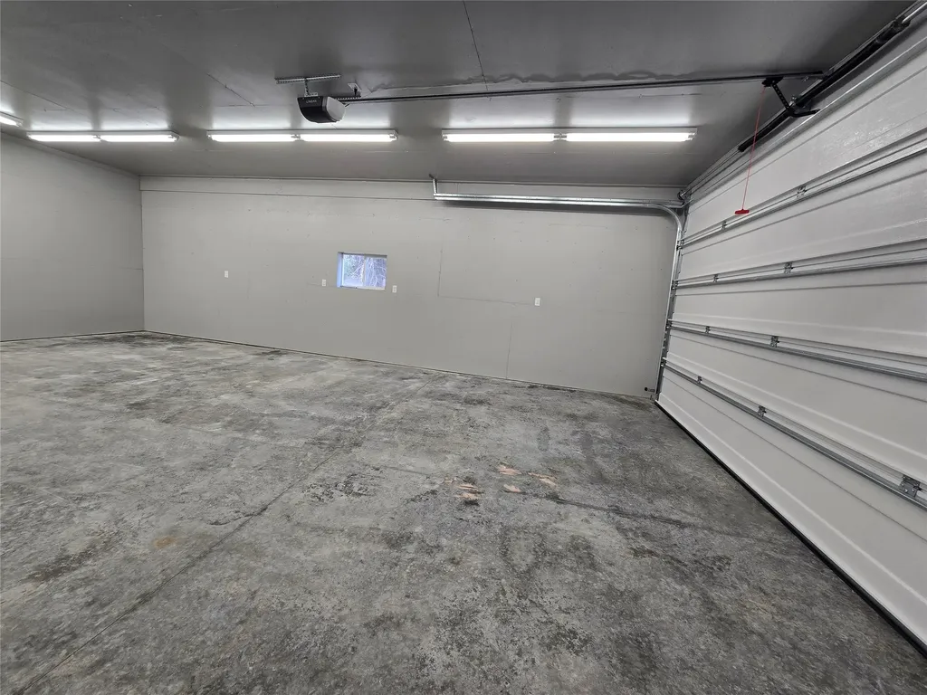 5731 Lake Creek Road Troy MT 59935