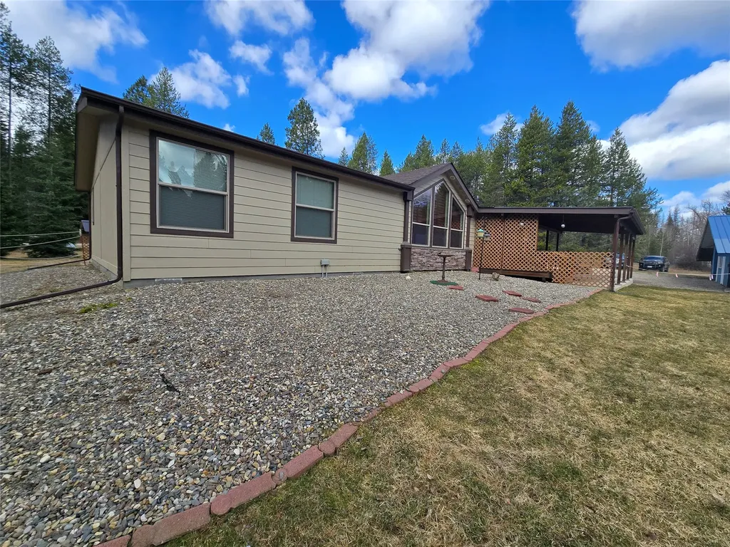 5731 Lake Creek Road Troy MT 59935