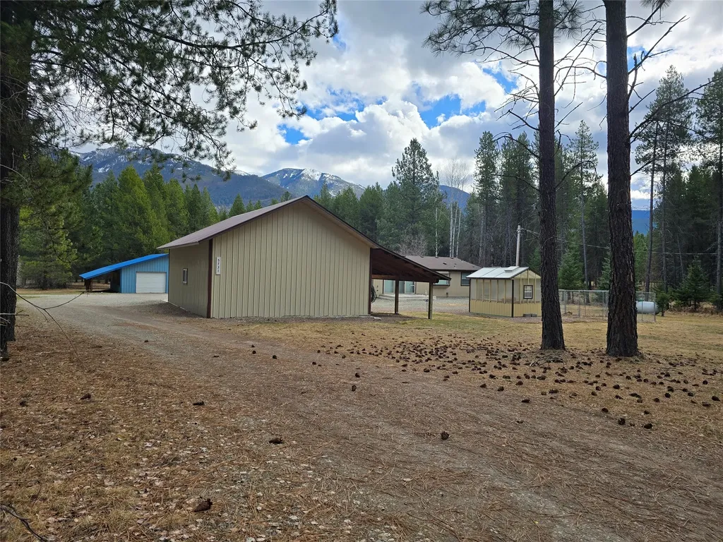 5731 Lake Creek Road Troy MT 59935