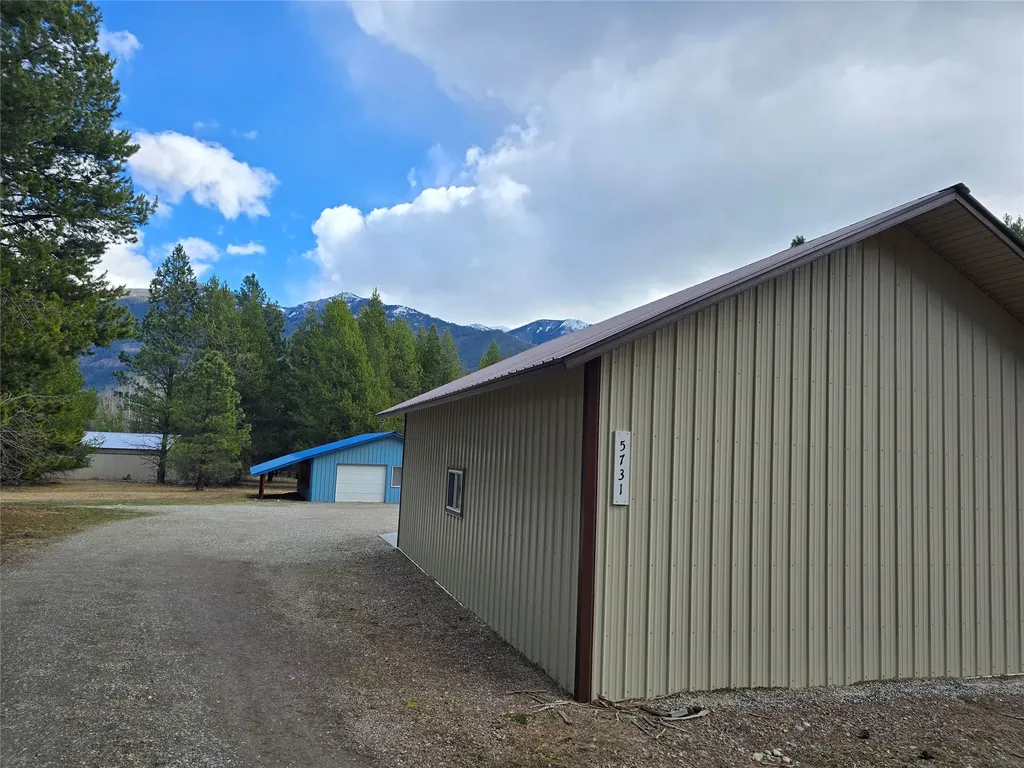5731 Lake Creek Road Troy MT 59935