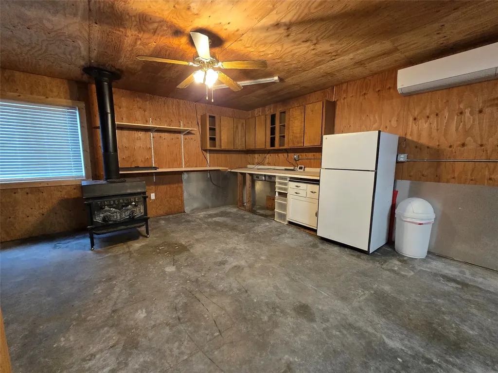 5731 Lake Creek Road Troy MT 59935
