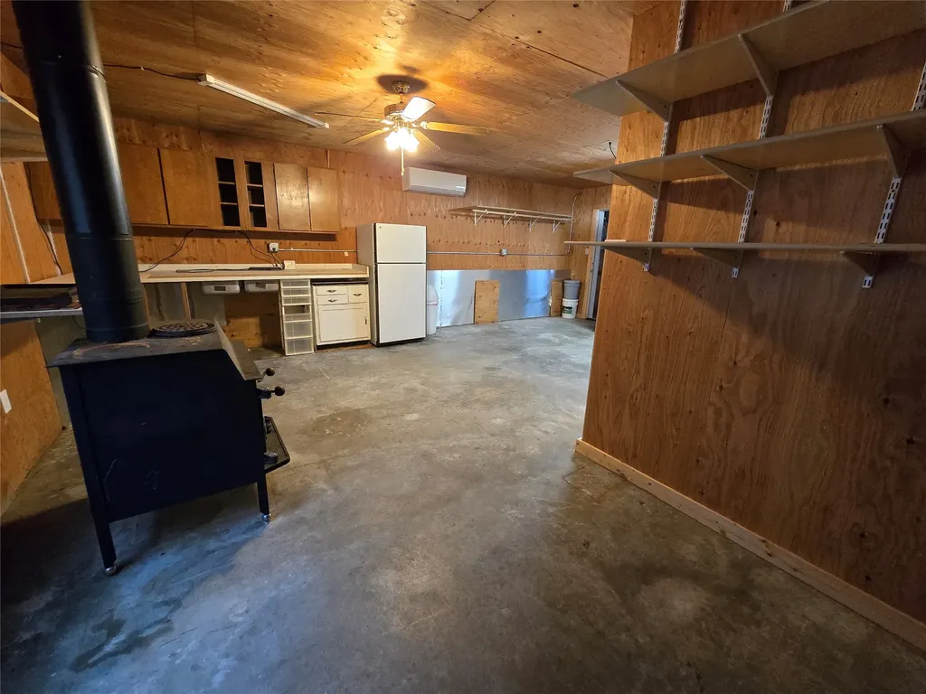 5731 Lake Creek Road Troy MT 59935