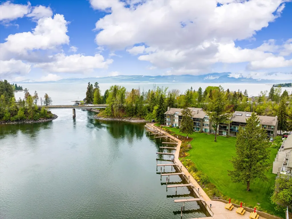 180 Vista Lane Bigfork MT 59911