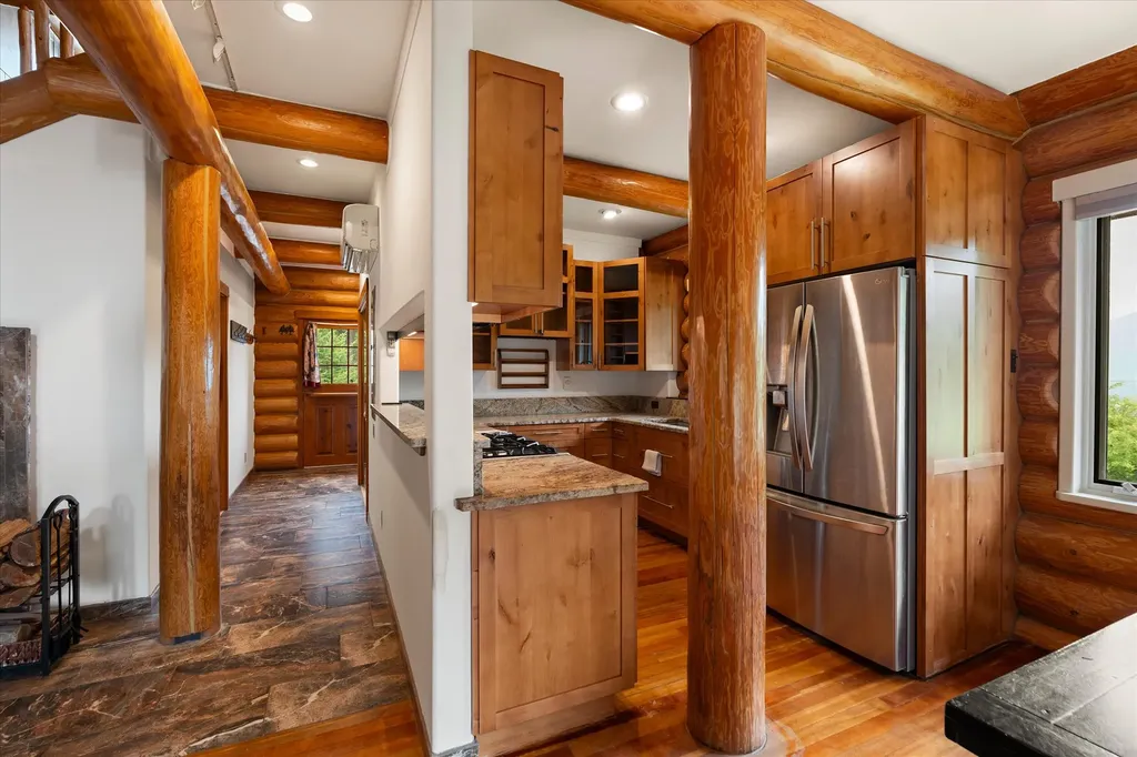 1146 Swan Hill Drive Bigfork MT 59911