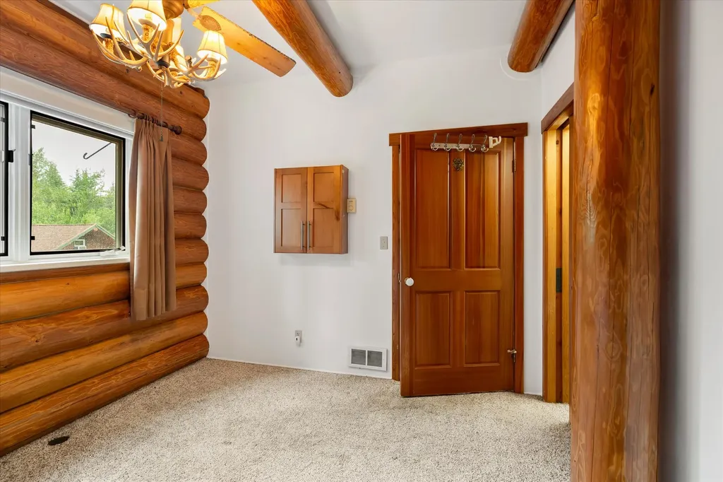 1146 Swan Hill Drive Bigfork MT 59911