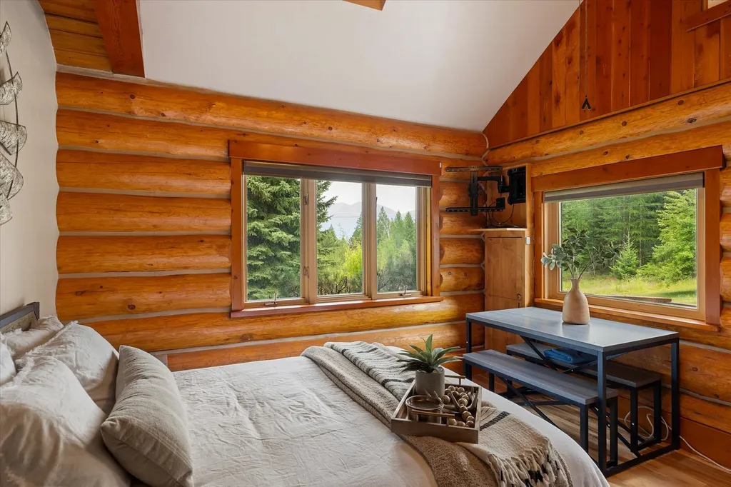 1146 Swan Hill Drive Bigfork MT 59911