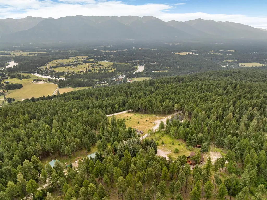 1146 Swan Hill Drive Bigfork MT 59911