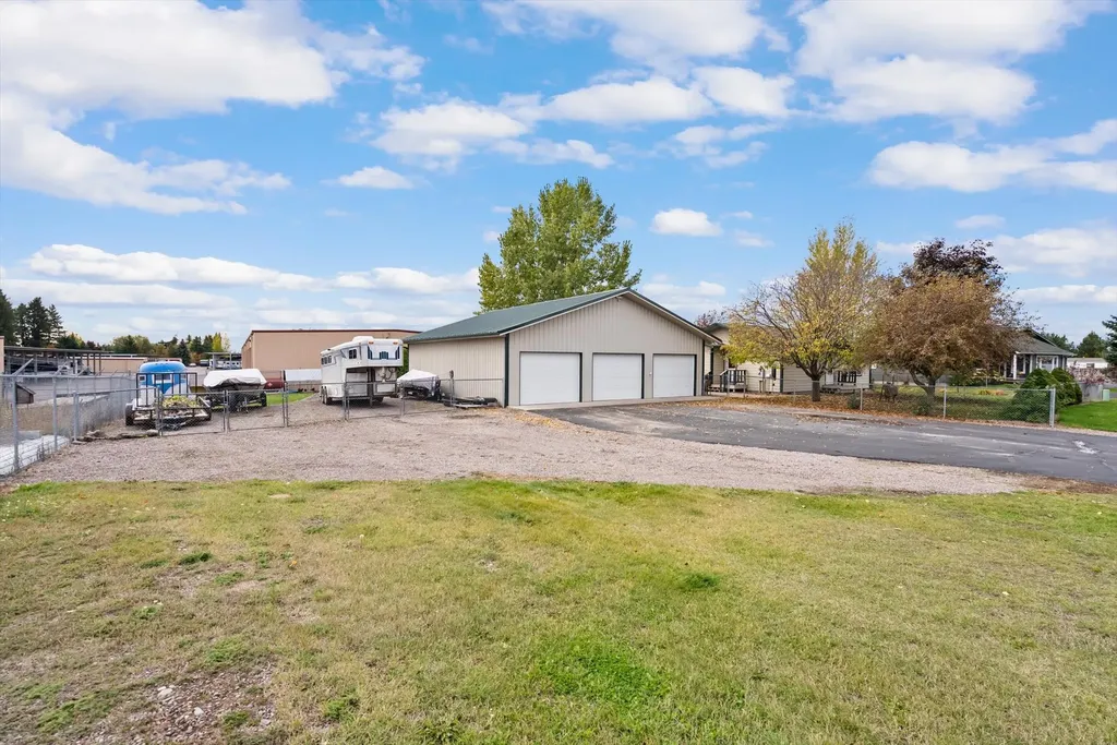 1156 Falcon Acres Loop Columbia Falls MT 59912