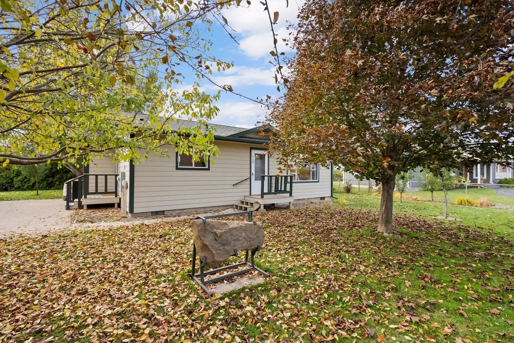1156 Falcon Acres Loop Columbia Falls MT 59912