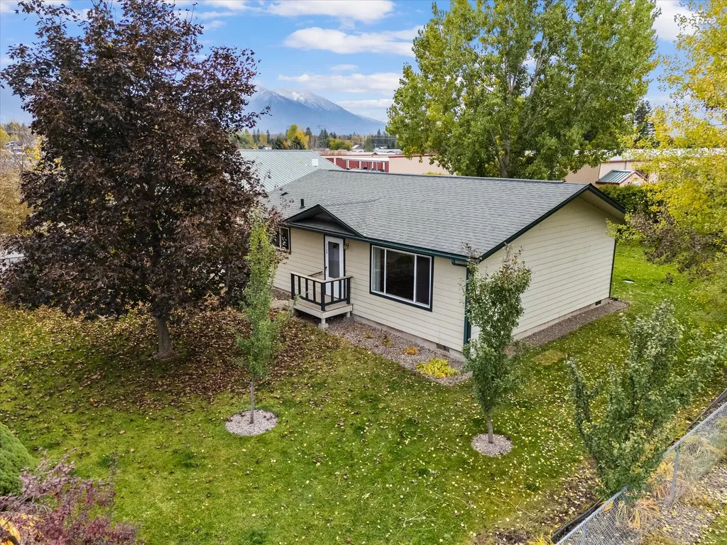 1156 Falcon Acres Loop Columbia Falls MT 59912