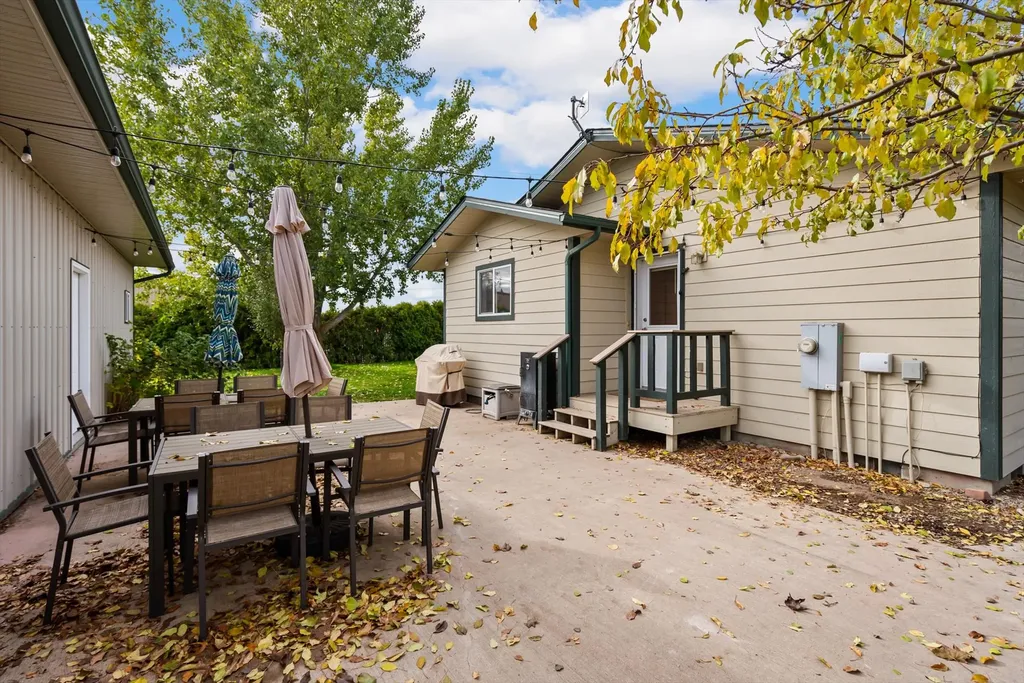 1156 Falcon Acres Loop Columbia Falls MT 59912