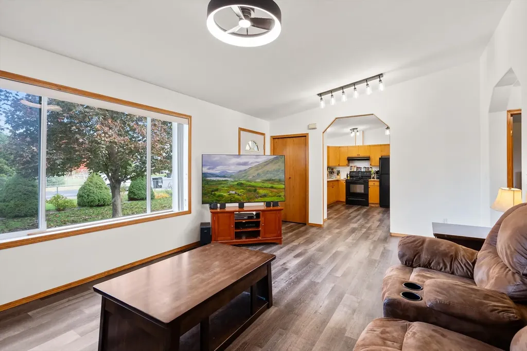 1156 Falcon Acres Loop Columbia Falls MT 59912