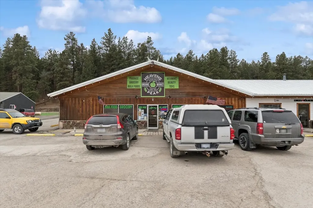 355 Us Highway 93 N Eureka MT 59917