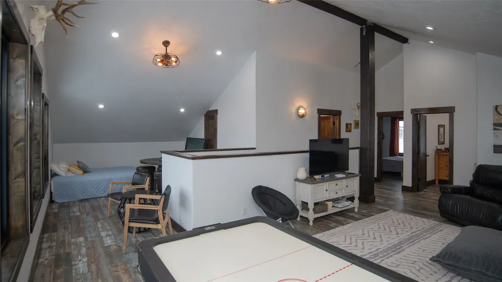 5 Fox Trail Way Anaconda MT 59711